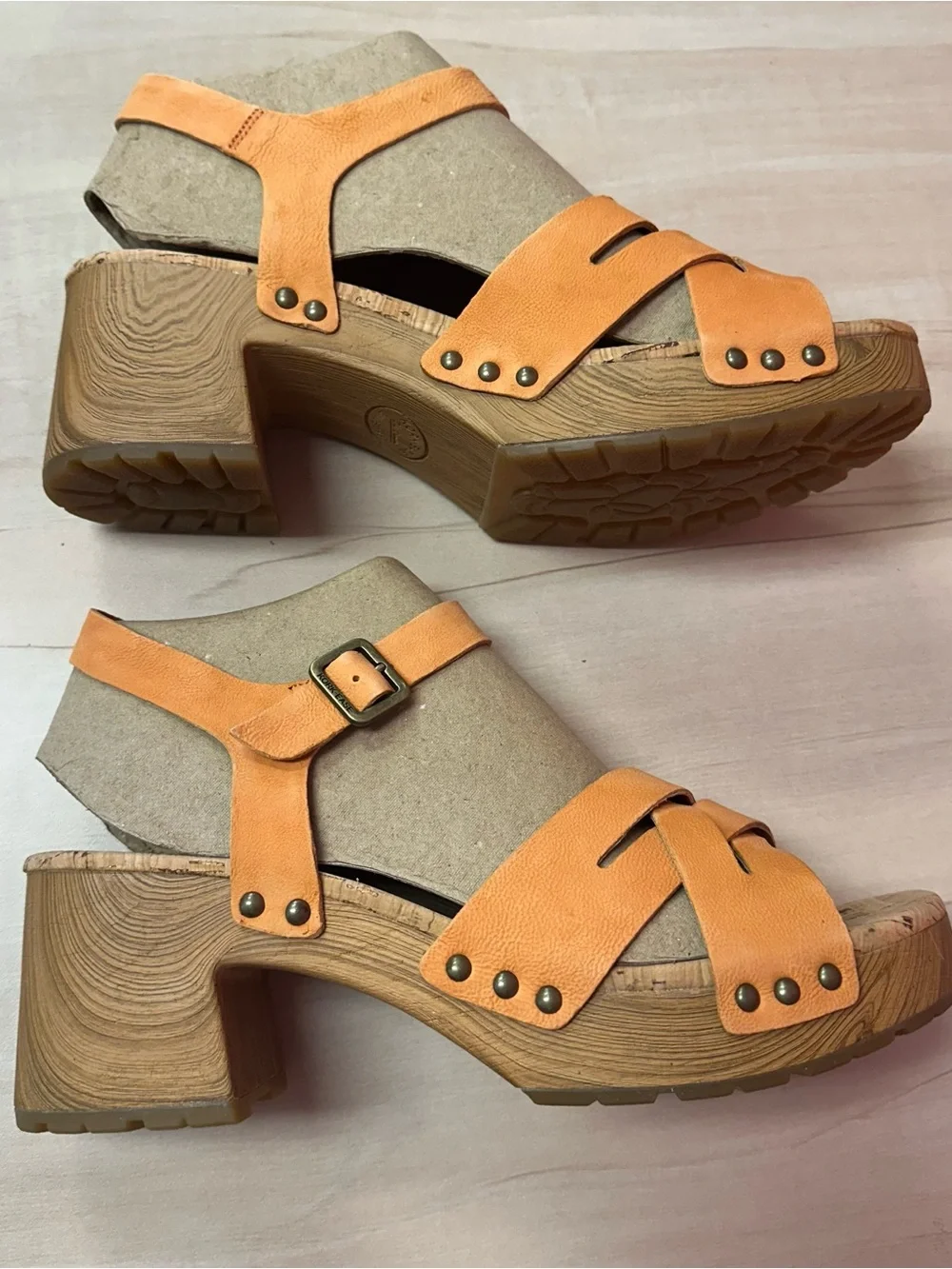 Kork-Ease Orange Leather Crisscross Platform Sandals
